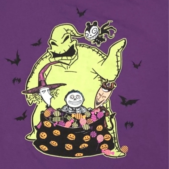 NWT Disney The Nightmare Before Christmas Oogy Boogy Purple Graphic Tee T-Shirt - Picture 3 of 5